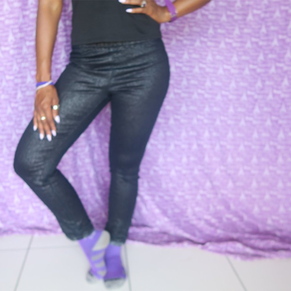 Soft Surroundings pull on pants sparkly in black. Fits like a small